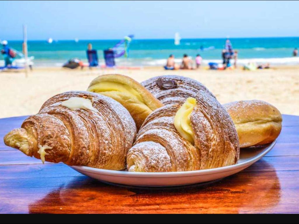Case La Spiaggia Шакка Экстерьер фото