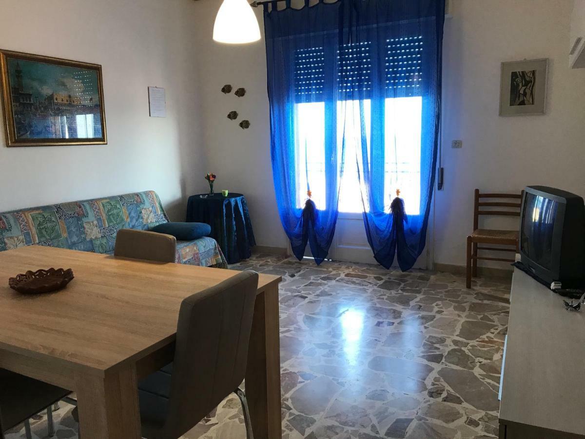 Case La Spiaggia Шакка Экстерьер фото